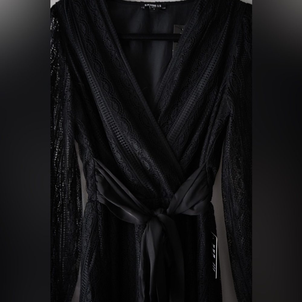 Express Lace Dress NWT - Picture 3 of 7